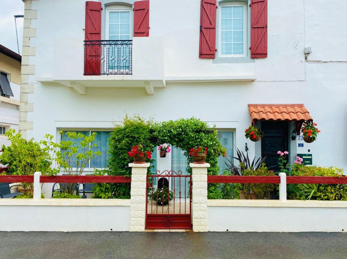 Appartement Neuf Et Moderne Saint-Palais  外观 照片